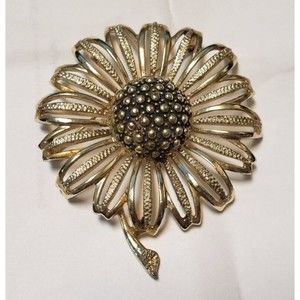 Vintage 1960's Flower Brooch Pin Signed Marked Sarah Coventry Gold Tone 3" Large